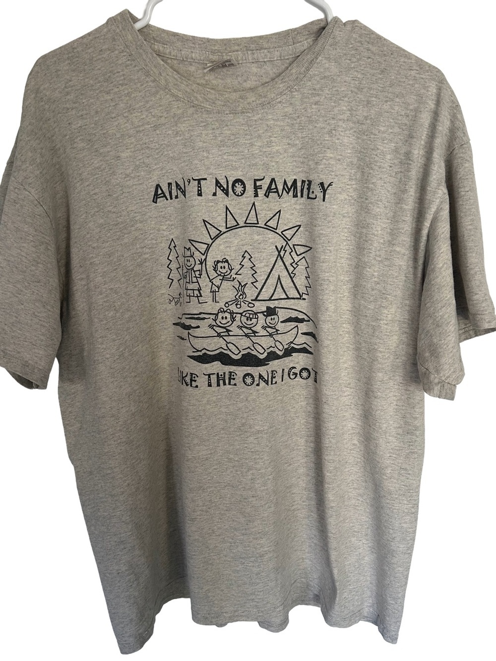 The Authentic T-Shirt Company Men’s Graphic in Grey “ Ain’t No Family”. Size XL